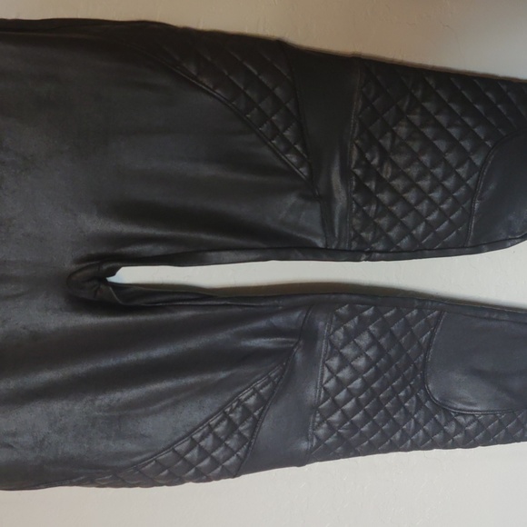 Spanx Faux Leather Quilted Moto Leggings - Picture 3 of 8